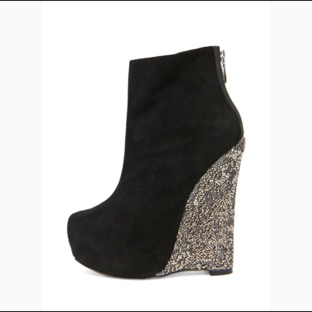 ROCK & ROLL, BIKER CHIC SUEDE BLACK BOOTIES